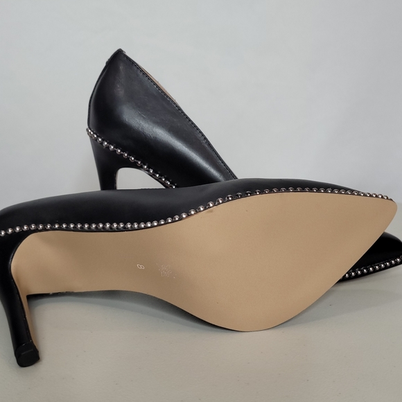 BCBGeneration Black, Studded Pumps size 8 - Picture 5 of 8